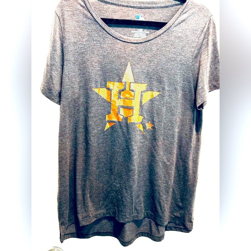 $7 or 2/$10 tshirt sake: MLB Houston Astros Nite sleep tshirt tee Size Large